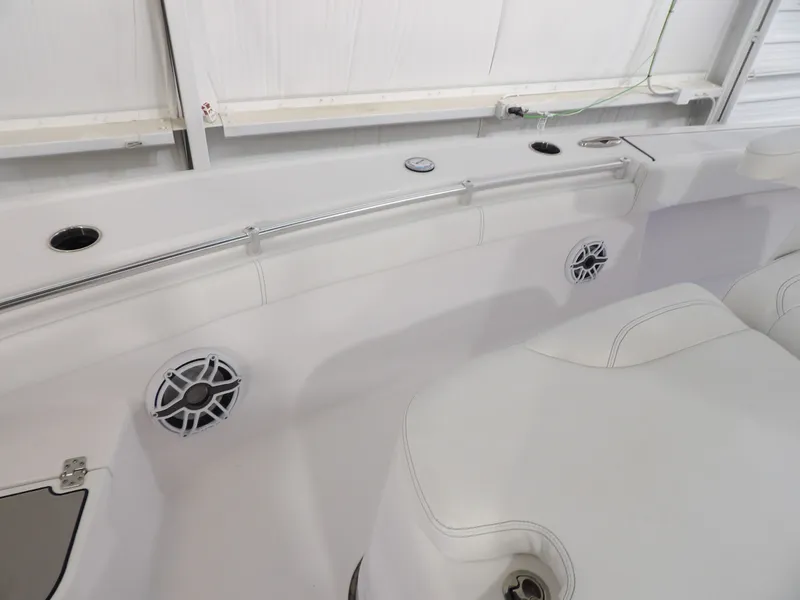 Slide: The Image of Sportsman Masters 267 Bay Boat 2021 - 17