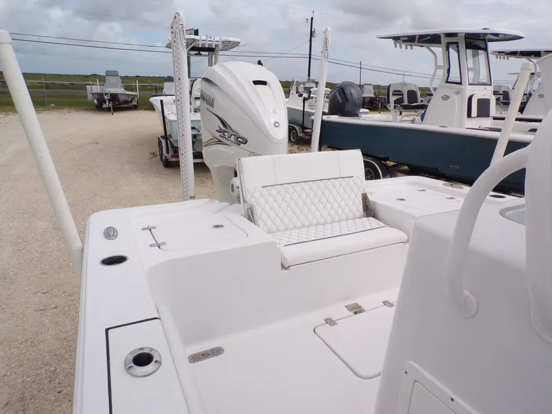 Slide: The Image of Sportsman Masters 267 Bay Boat 2021 - 53