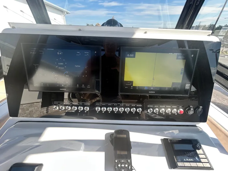 Slide: The Image of Sportsman Masters 267 Bay Boat 2019 - 16