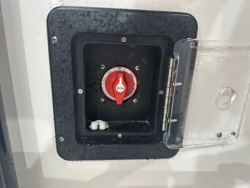 Slide: The Image of Tidewater 210 CC Adventure 2025 - 25