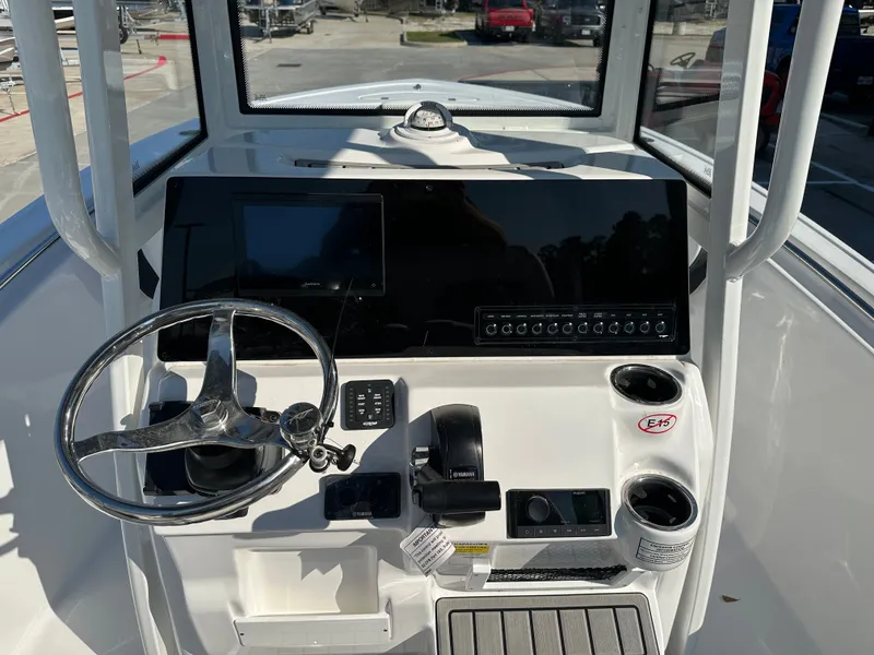 Slide: The Image of Tidewater 210 LXF 2026 - 10