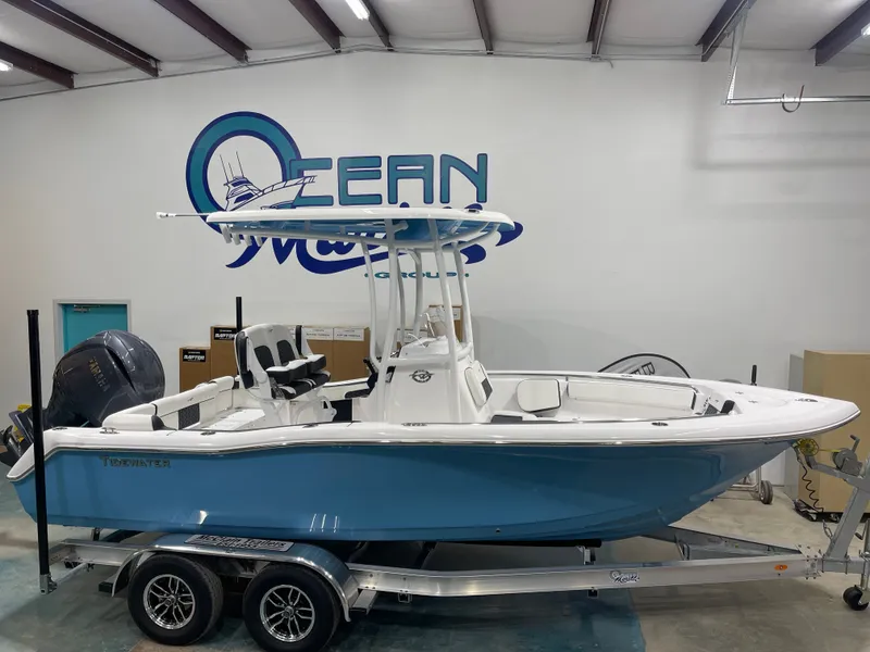 The Image of Tidewater 210 LXF 2025 - 1