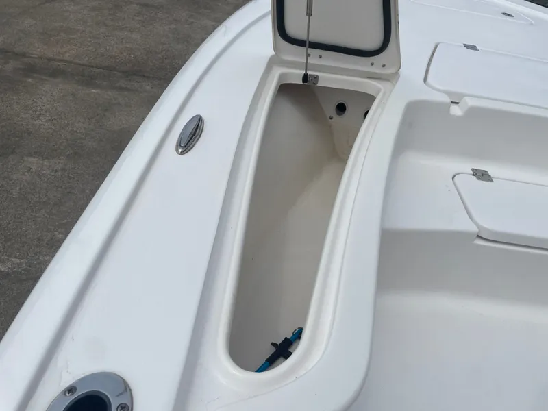 Slide: The Image of Tidewater 2110 Bay Max 2025 - 24