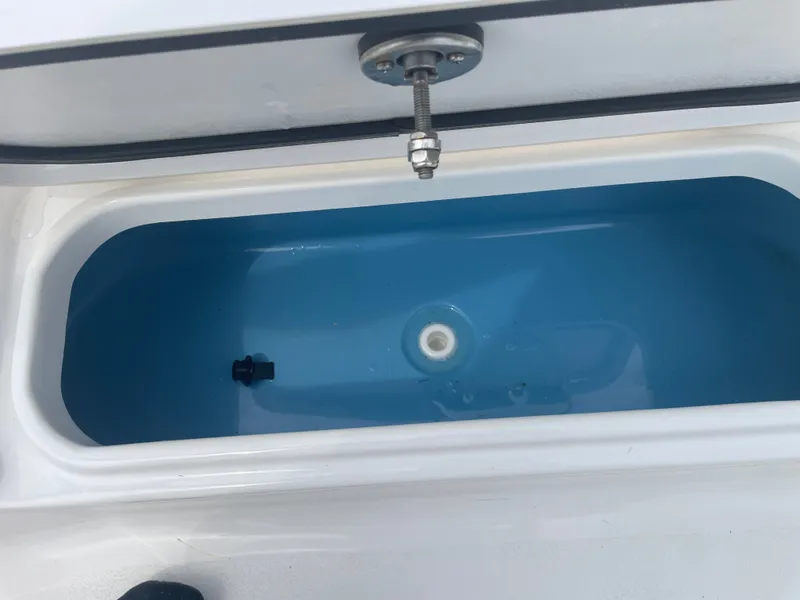 Slide: The Image of Tidewater 2110 Bay Max 2025 - 26