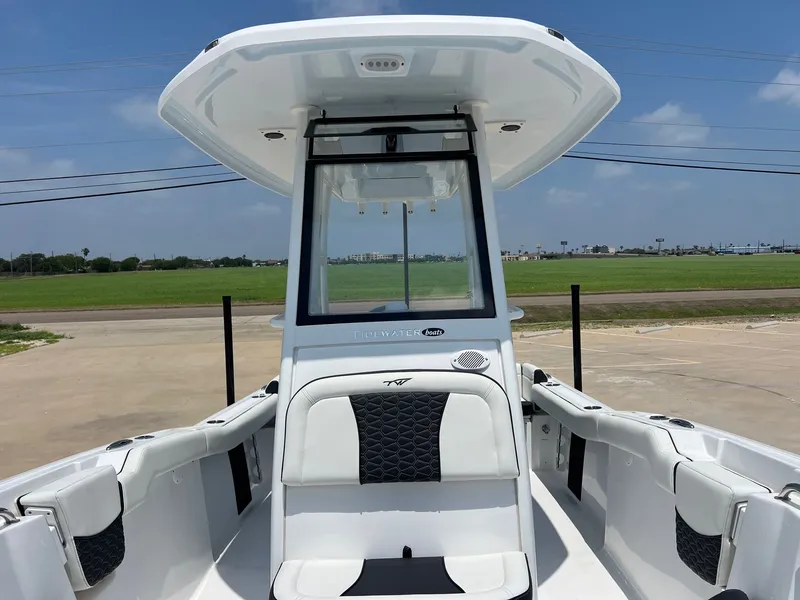 Slide: The Image of Tidewater 232 LXF 2025 - 20