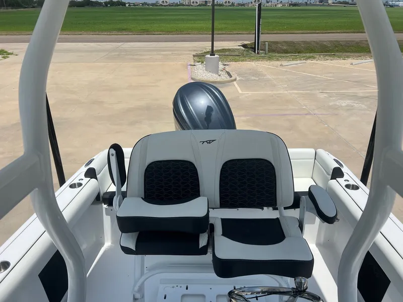 Slide: The Image of Tidewater 232 LXF 2025 - 25