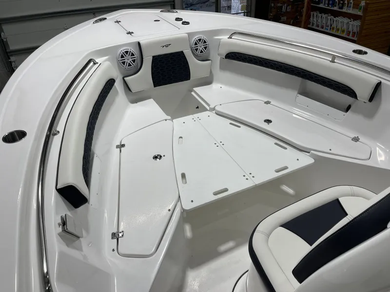 Slide: The Image of Tidewater 232 LXF 2025 - 26