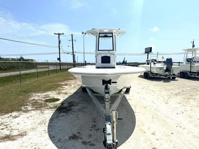 Slide: The Image of Tidewater 2410 Bay Max 2025 - 5