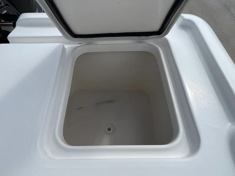 Slide: The Image of Tidewater 2500 Carolina Bay 2025 - 41