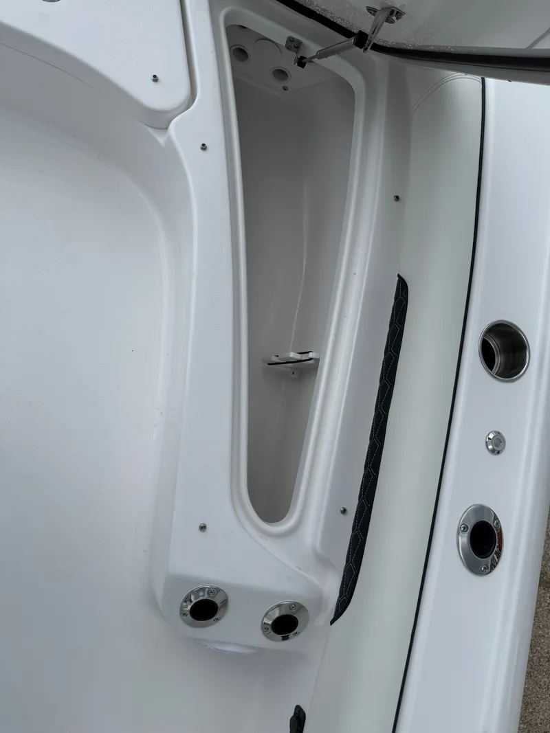 Slide: The Image of Tidewater 2500 Carolina Bay 2026 - 26