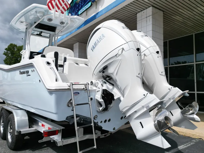 Slide: The Image of Tidewater 272 LXF 2025 - 32