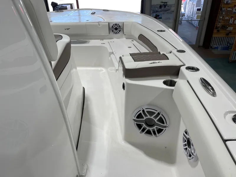 Slide: The Image of Tidewater 3100 Carolina Bay 2025 - 31