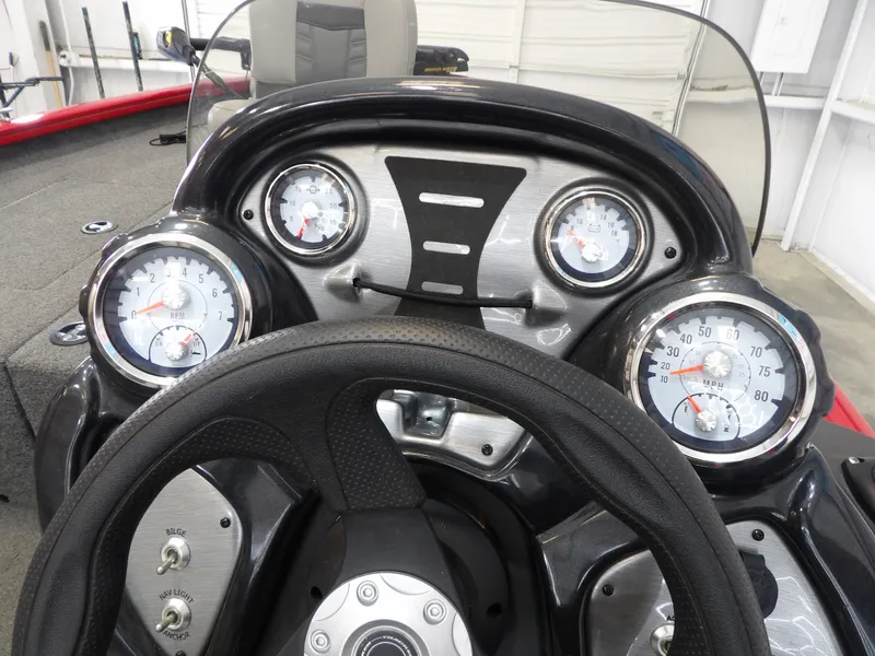 Slide: The Image of Tracker Proteam 175 2018 - 18