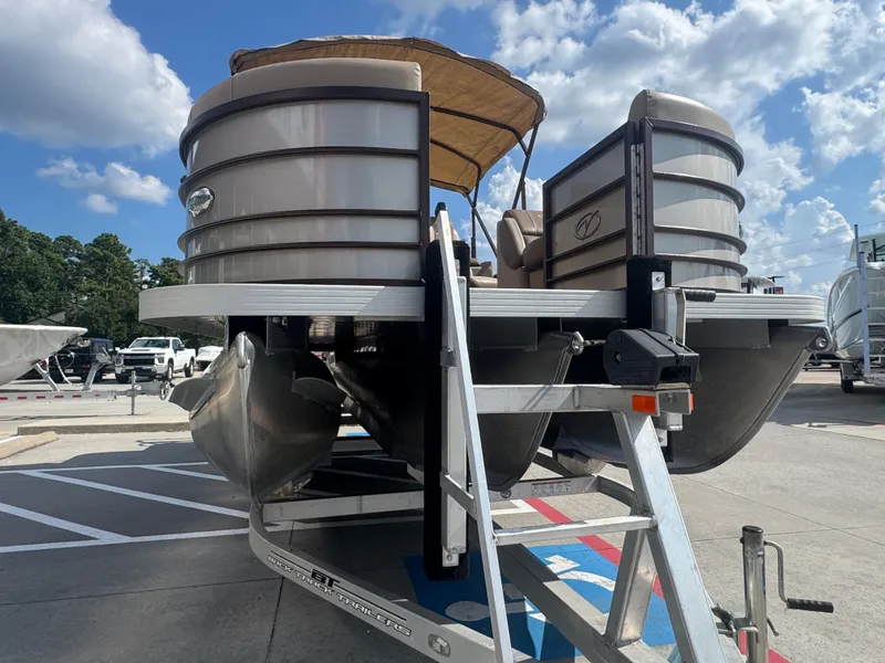 Slide: The Image of Veranda V2275RC 2017 - 5