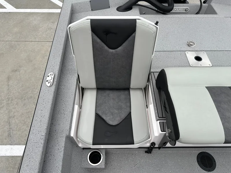 Slide: The Image of Vexus ACX2000 2025 - 30