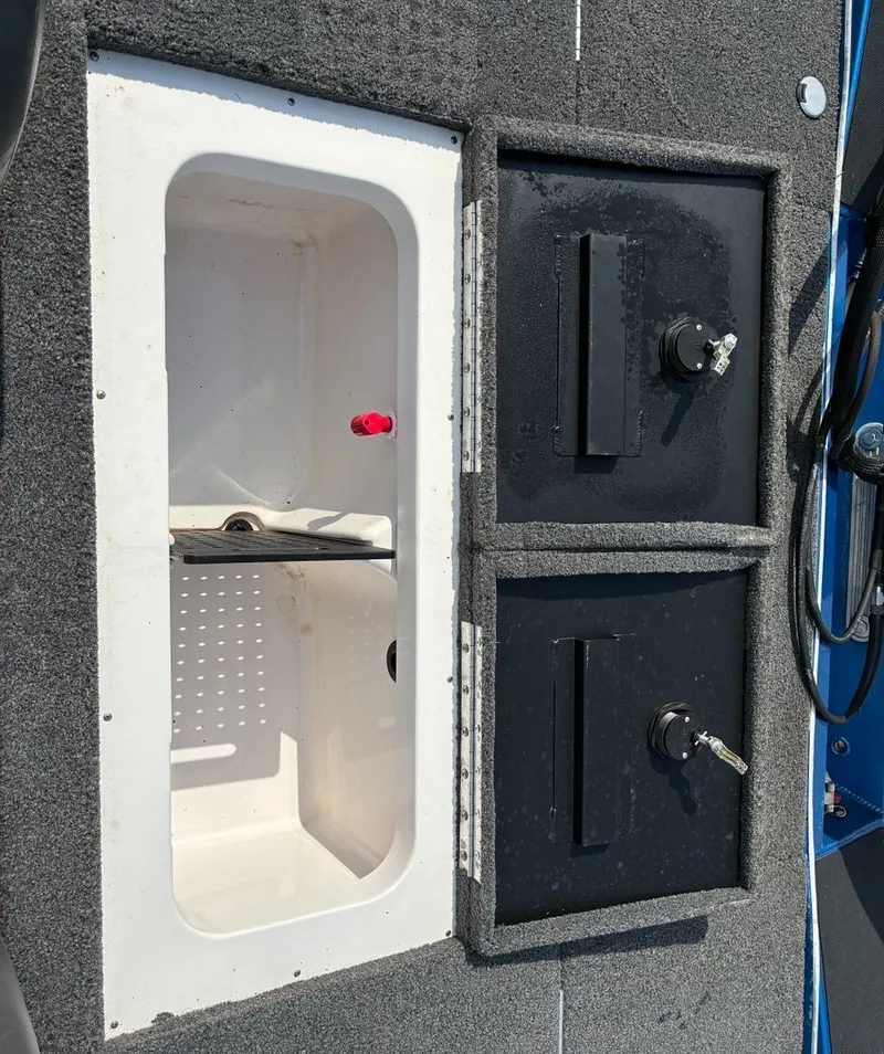 Slide: The Image of Vexus AVX181 2021 - 13