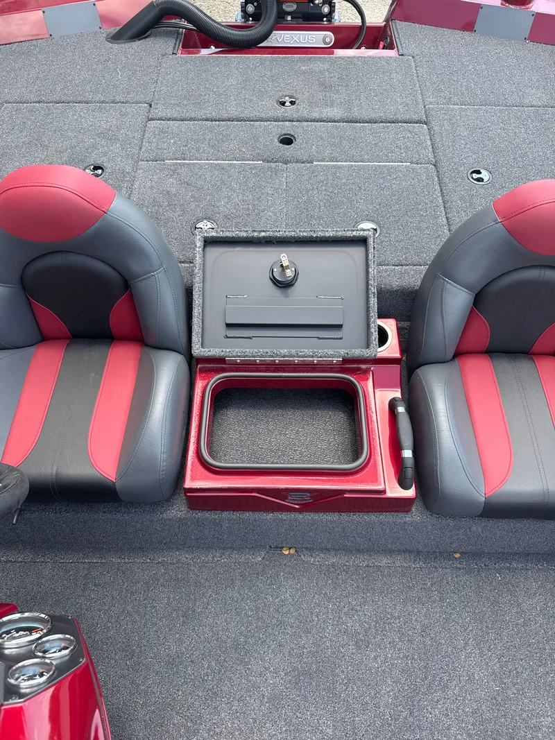 Slide: The Image of Vexus AVX1980 2025 - 29