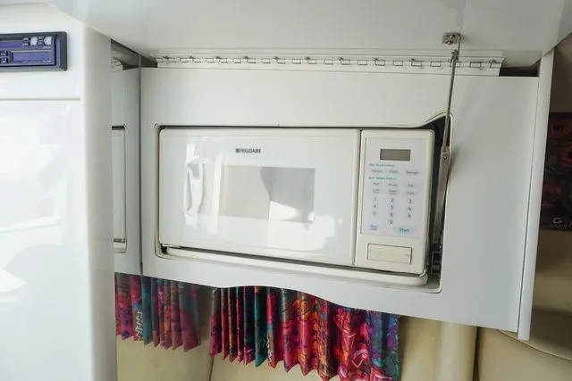 Slide: The Image of Formula 280 Sun Sport 1997 - 24