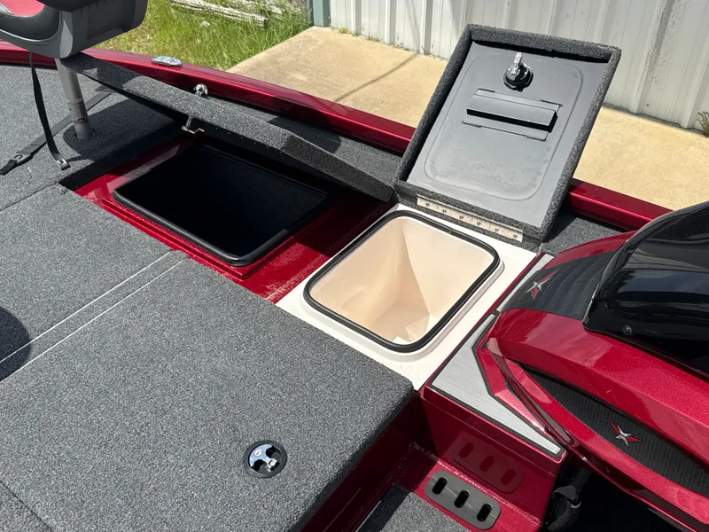 Slide: The Image of Vexus AVX1980C 2025 - 17