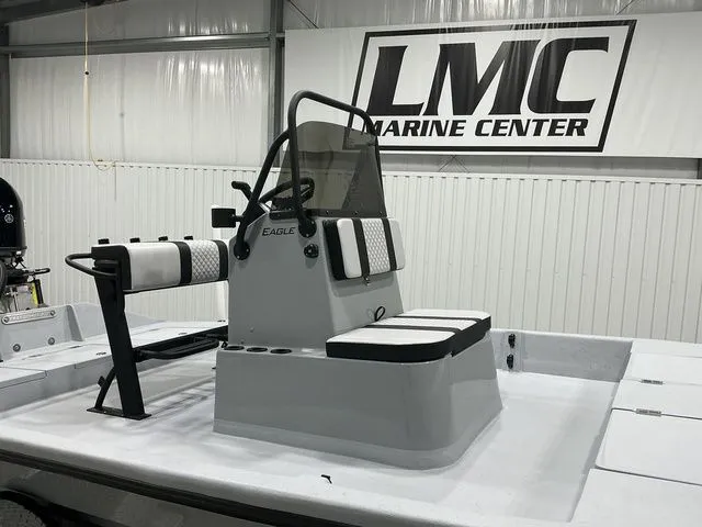 Slide: The Image of Freedom Boats 16' Eagle 2026 - 13