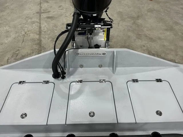 Slide: The Image of Freedom Boats 16' Eagle 2026 - 18