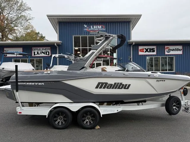 The Image of Malibu Wakesetter 21 LX 2026 - 1