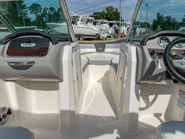 Slide: The Image of Chaparral 19 SSi 2020 - 14