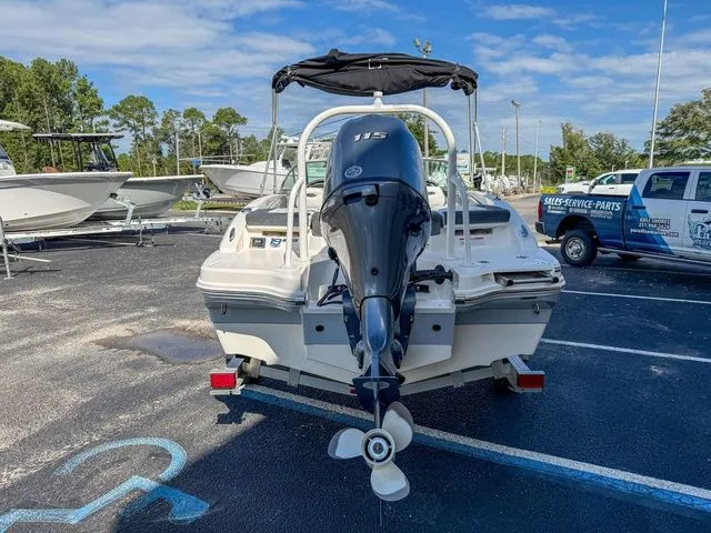 Slide: The Image of Chaparral 19 SSi 2020 - 4