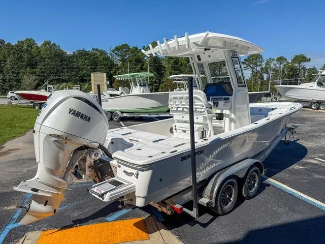 Slide: The Image of Sea Fox 251 Bay Fox 2026 - 5