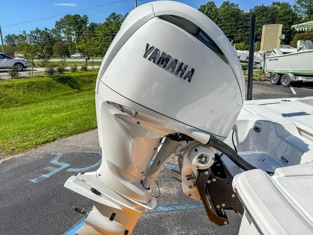 Slide: The Image of Sea Fox 251 Bay Fox 2026 - 9