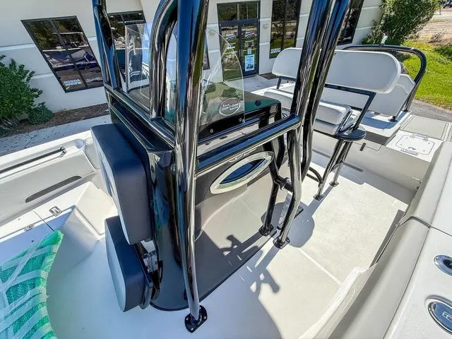 Slide: The Image of Sea Pro 225 Sandbar 2026 - 20