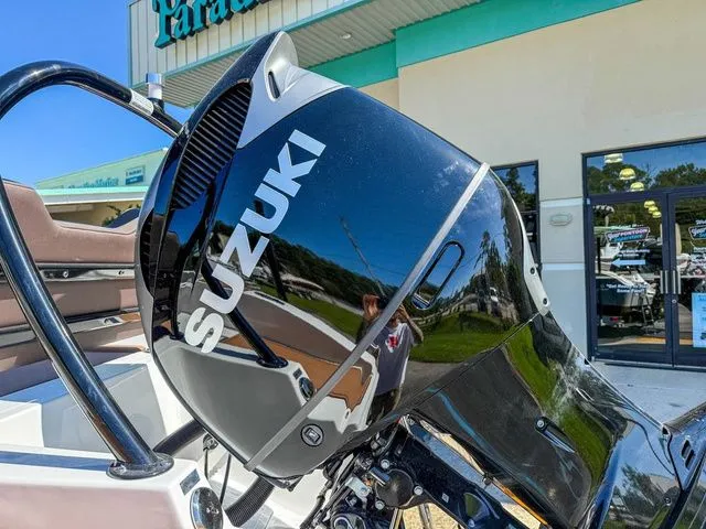 Slide: The Image of Sea Pro 245FLX Sandbar 2026 - 10