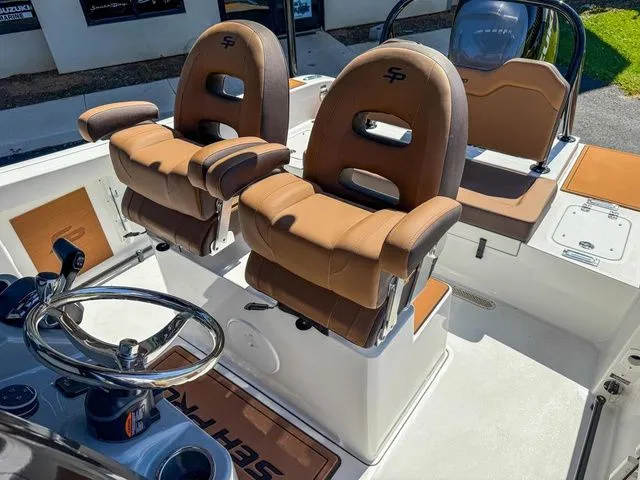 Slide: The Image of Sea Pro 245FLX Sandbar 2026 - 16