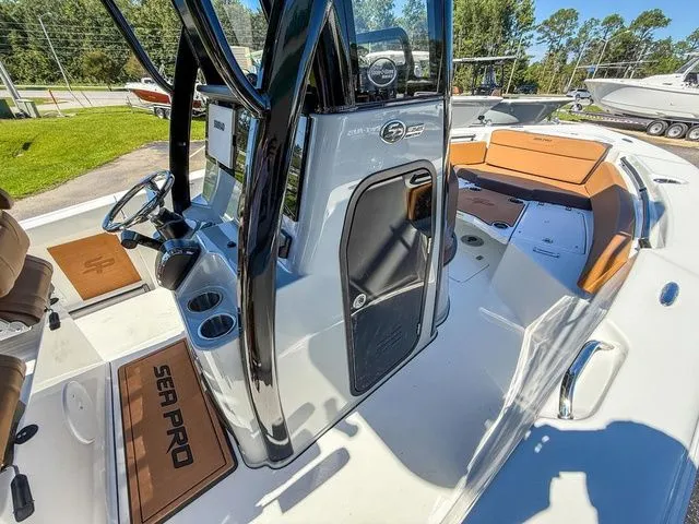 Slide: The Image of Sea Pro 245FLX Sandbar 2026 - 21