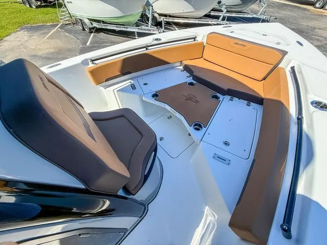 Slide: The Image of Sea Pro 245FLX Sandbar 2026 - 23