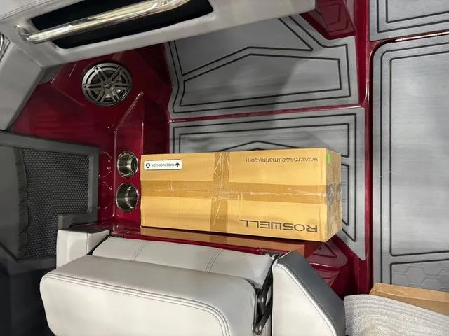 Slide: The Image of Cobalt R4 Surf 2026 - 18