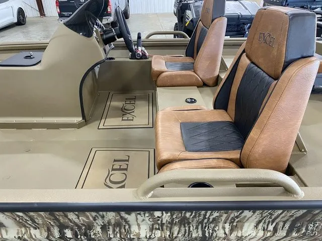 Slide: The Image of Excel 206 STALKER SIDE CONSOLE 2026 - 10