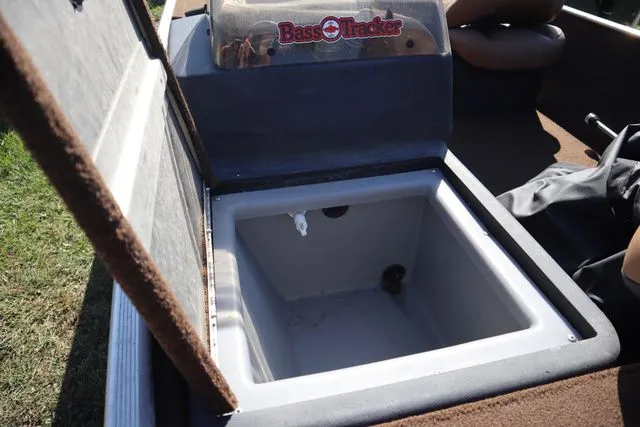 Slide: The Image of Tracker Bass Tracker Classic 40Th Anniversary Heritage Edi 2018 - 5