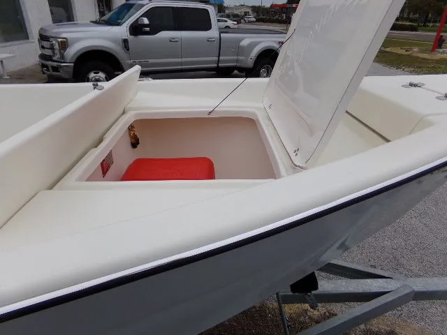 Slide: The Image of Stumpnocker 174 Skiff Tiller 2025 - 10