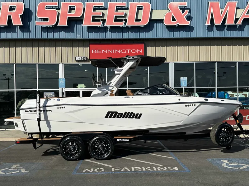 The Image of Malibu Wakesetter 23 LSV 2026 - 1