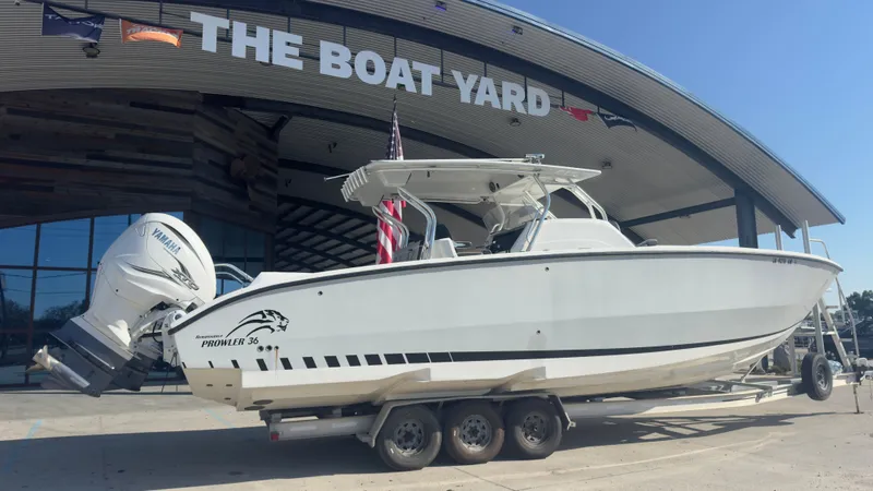 Slide: The Image of Custom Renaissance Prowler 2020 - 8