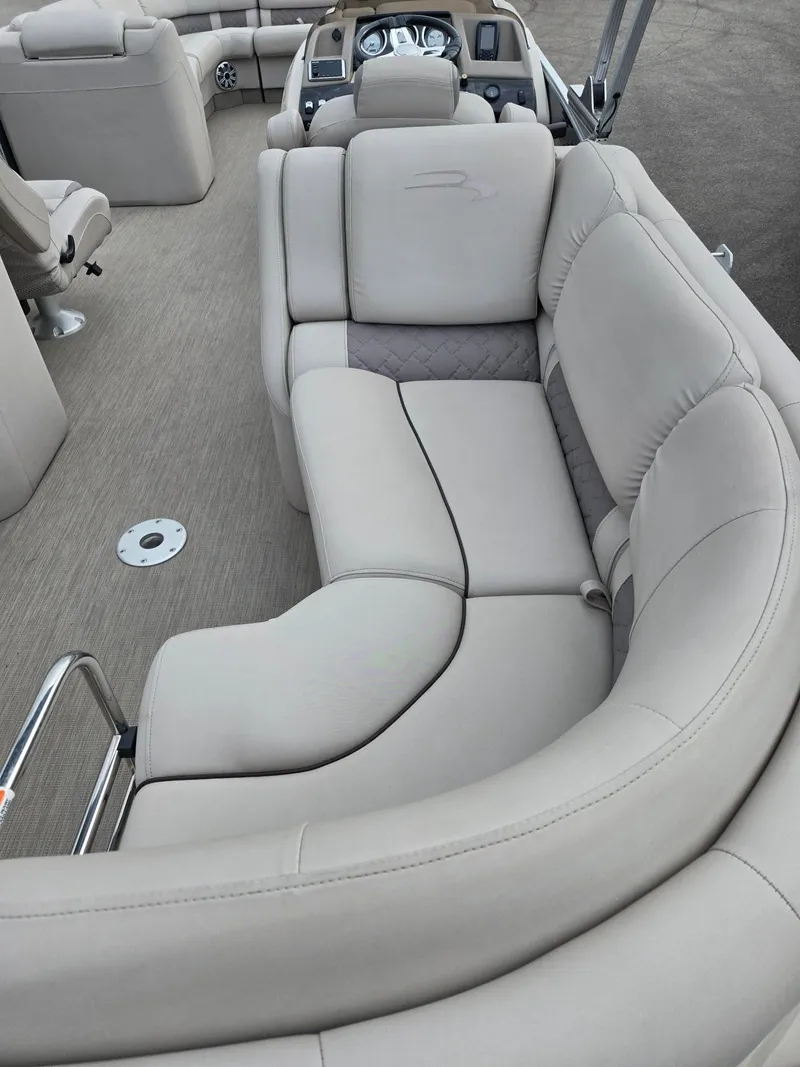 Slide: The Image of Bennington 25RSFB 2017 - 10