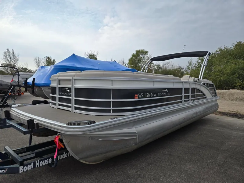 Slide: The Image of Bennington 25RSFB 2017 - 4