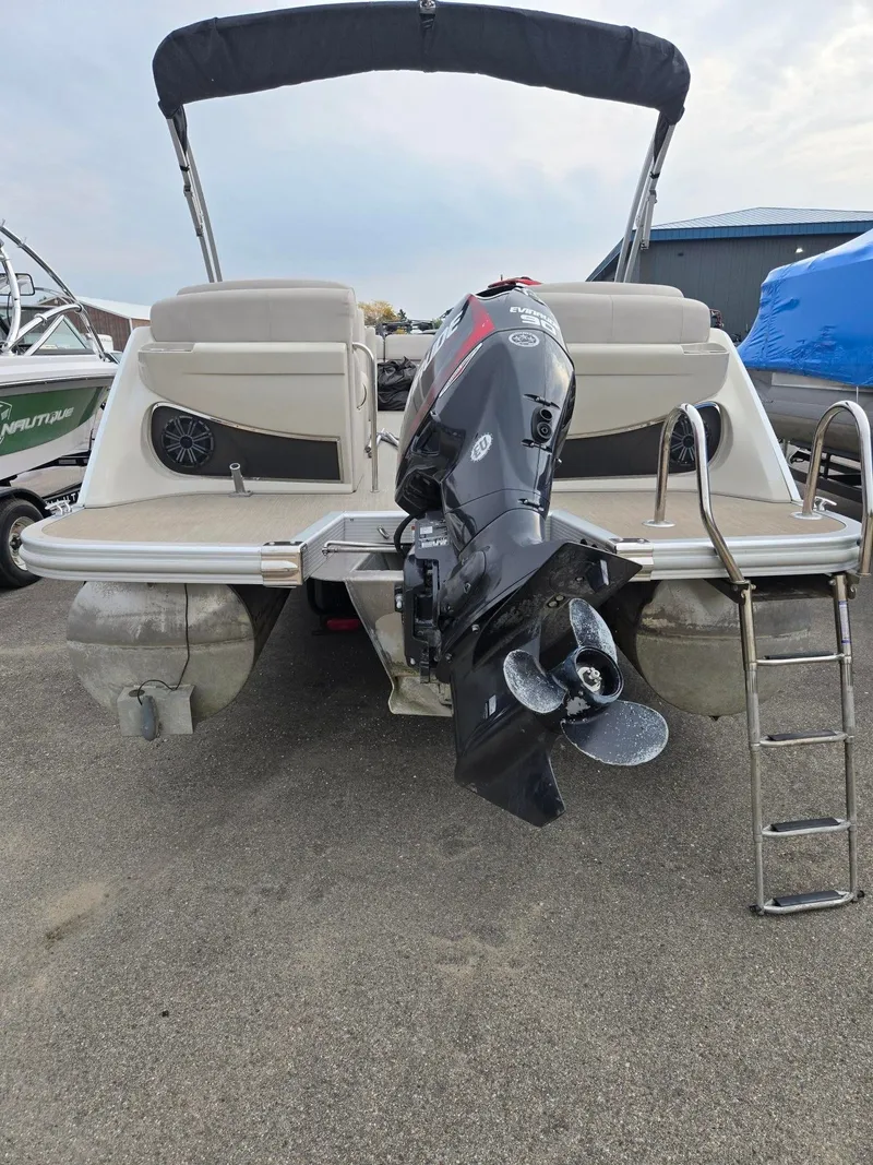 Slide: The Image of Bennington 25RSFB 2017 - 6