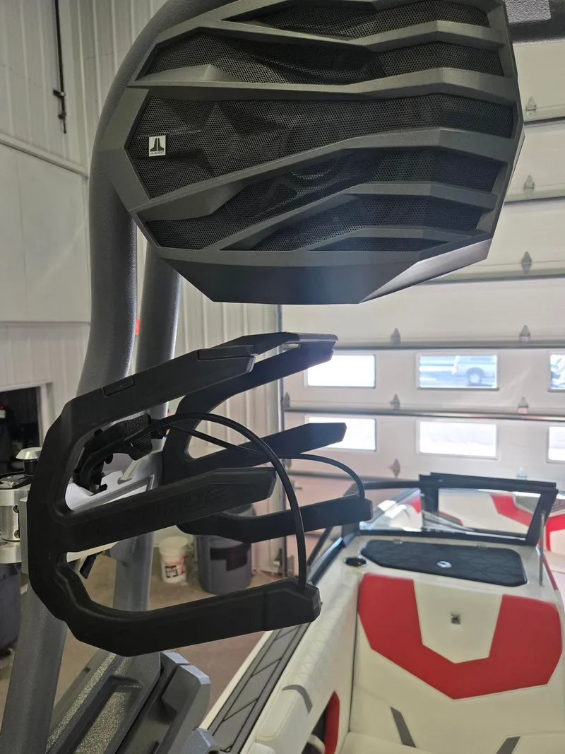 Slide: The Image of Nautique Super Air Nautique GS20 2026 - 19