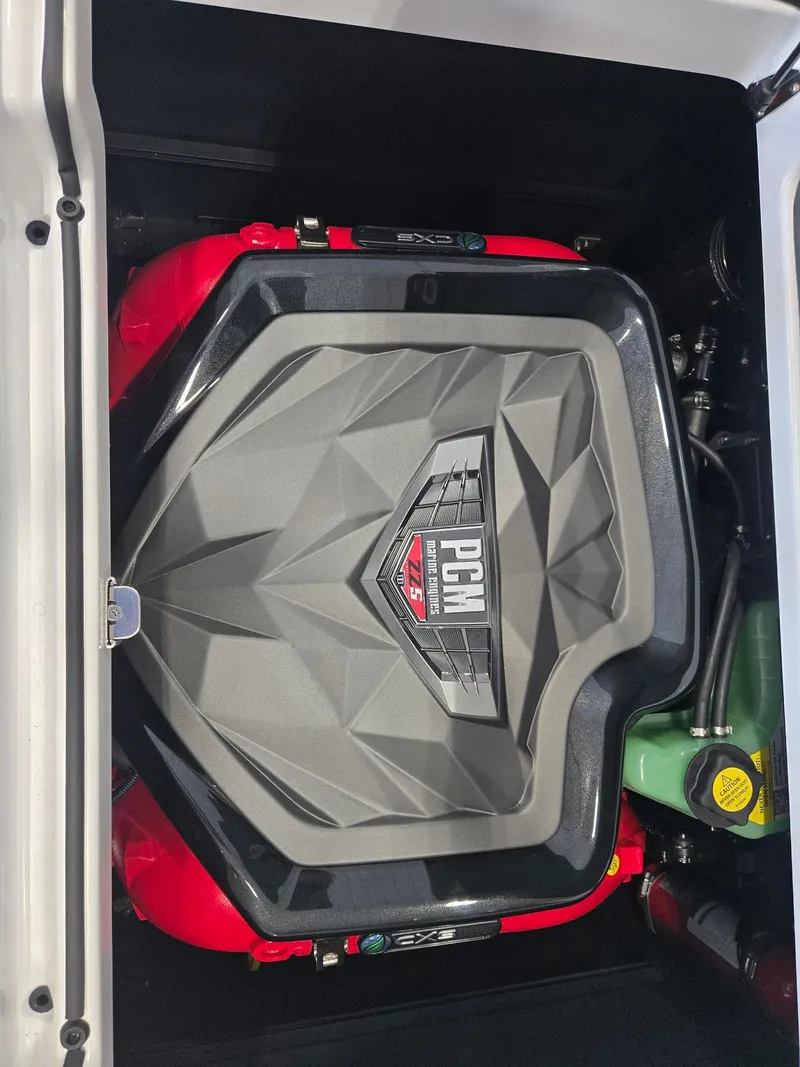 Slide: The Image of Nautique Super Air Nautique GS20 2026 - 9