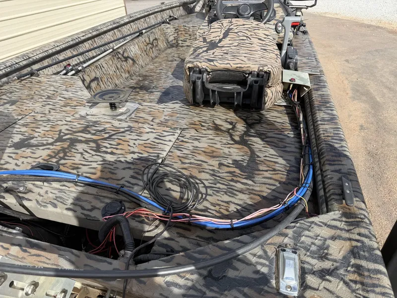 Slide: The Image of Xpress DBX Series 2018 - 12