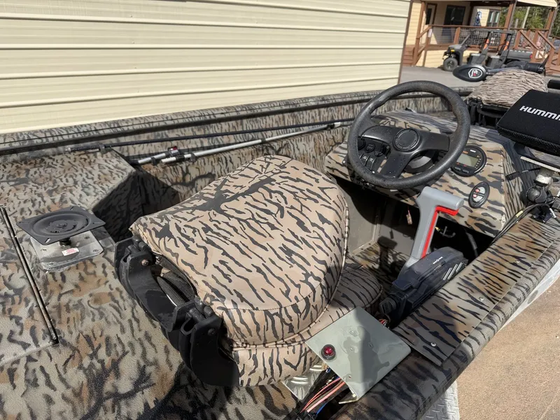 Slide: The Image of Xpress DBX Series 2018 - 6