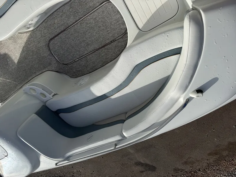 Slide: The Image of Starcraft 2415 Aurora 2000 - 9