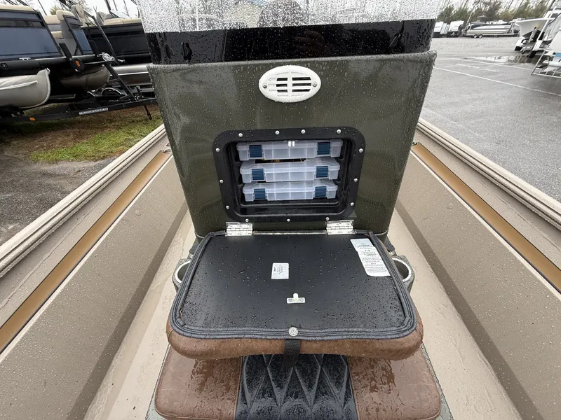 Slide: The Image of Excel 220 Bay Pro Elite 2026 - 13